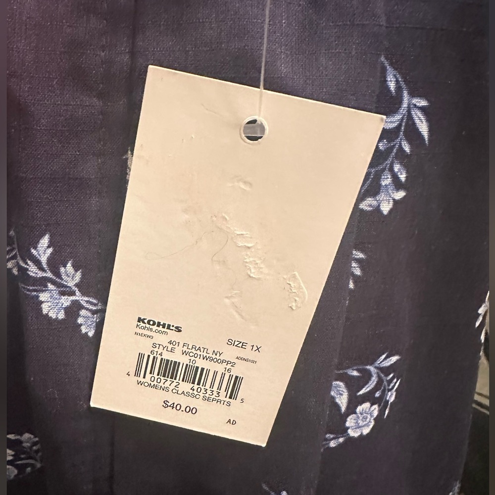 CROFT & BARROW NWT Black Floral Shirt - Picture 4 of 4